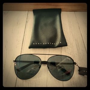 Quay Vivienne sunglasses